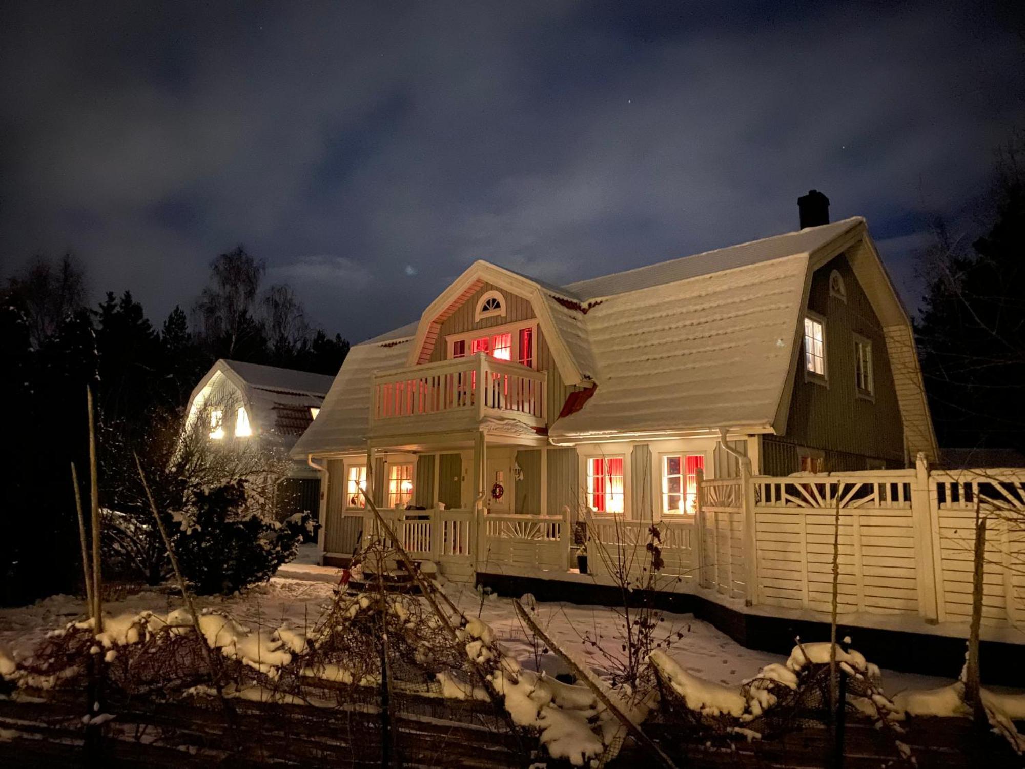 Villa In Svalsaeter, Kallfors, Jaerna, South Of Stockholm, Near Golf, Ytterjaerna Cultural House & The Baltic Sea Beach Jarna (Stockholm) Luaran gambar